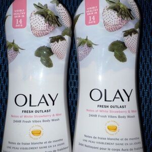 OLAY Fresh Outlast Body Wash - White Strawberry & Mint